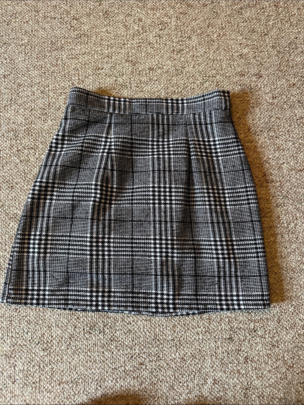 Amazon Women's Black and White Plaid Pencil Skirt